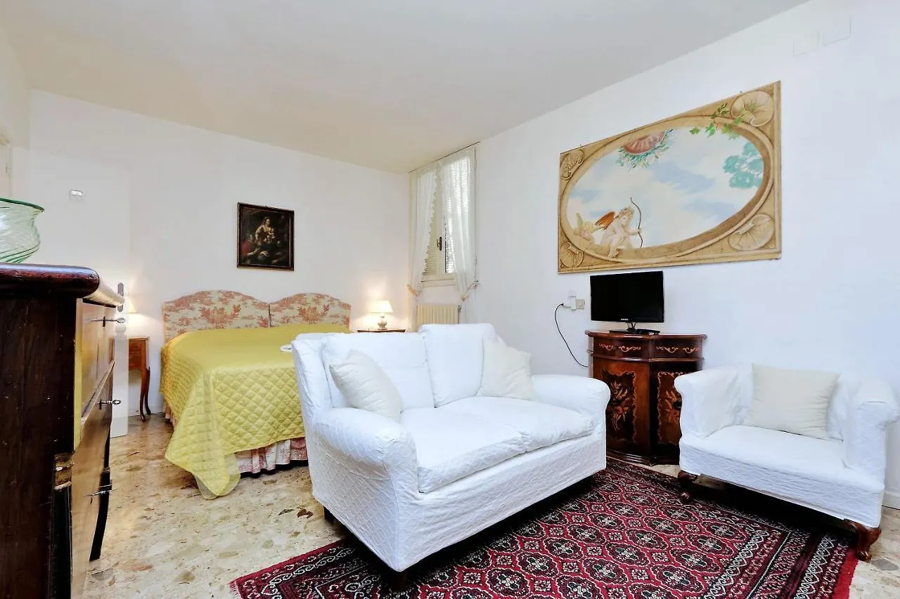 Apartment Palazzo Nani Bernardo - My Extra Home Venice